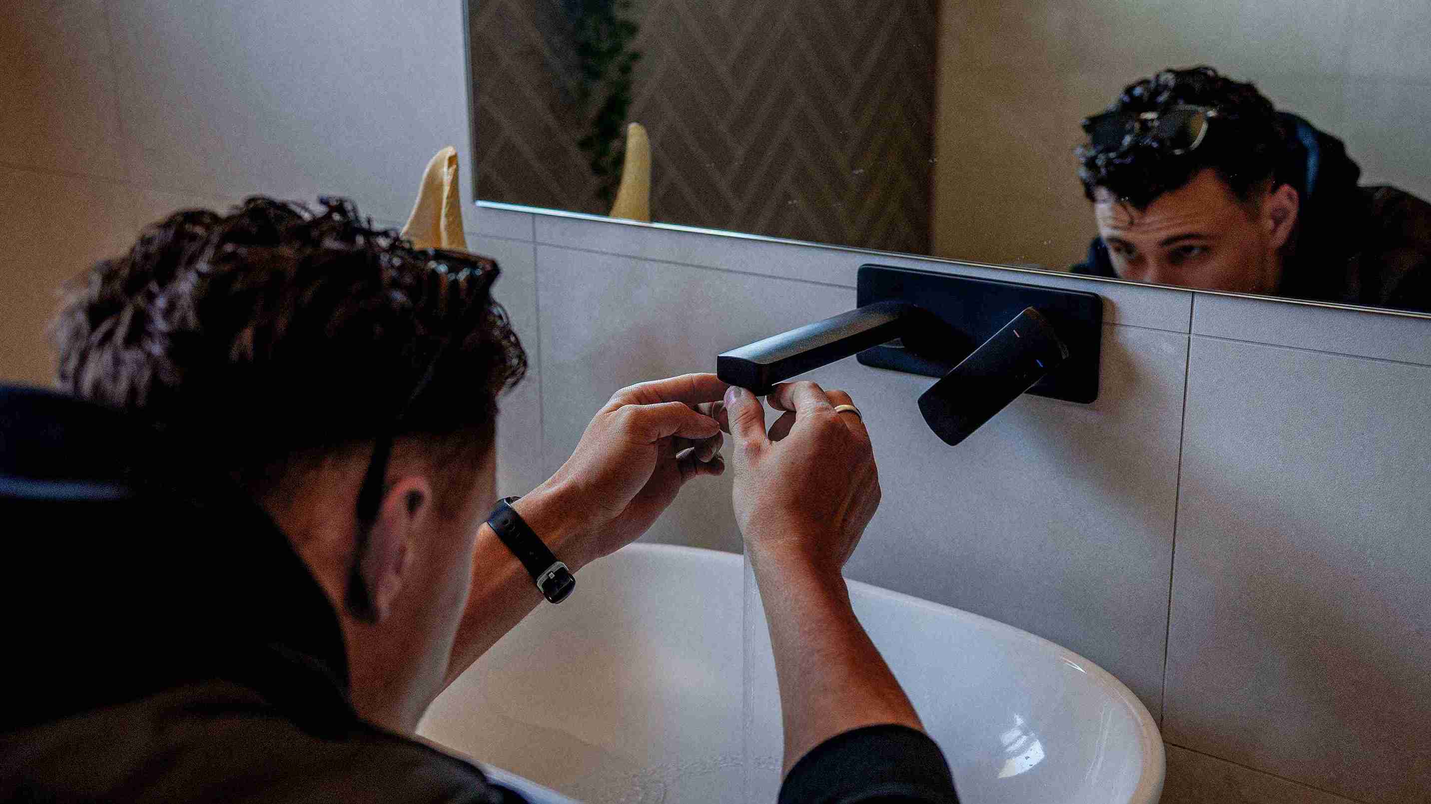 Plumbing maintenance service