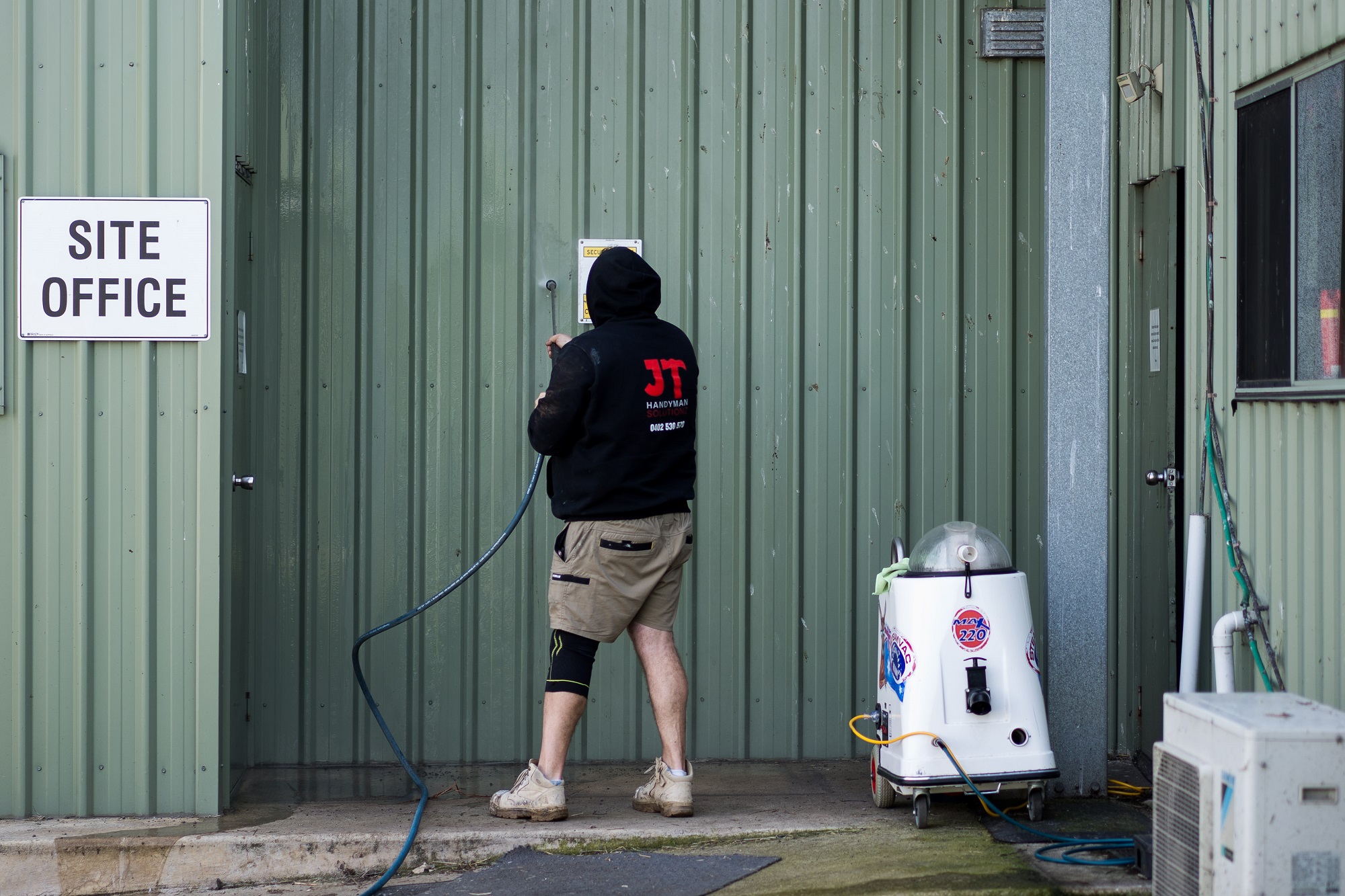 Real estate and property maintenance service